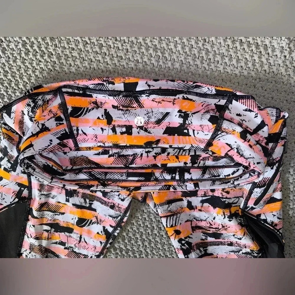 lululemon Speed Up Crop Inversion Multi Leggings w/ Mesh 8 - Picture 12 of 16